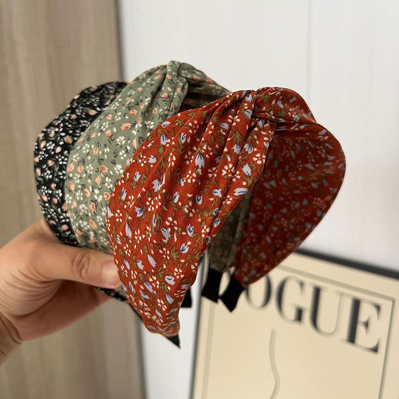 Travel Accessories Aesthetic - Kadınlar için Yumuşak Pamuklu, Küçük Çiçek
